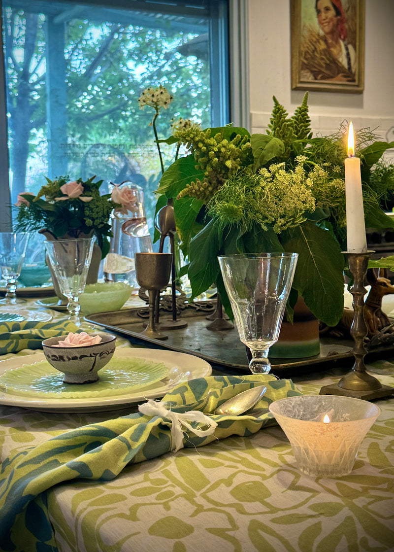 סדנת שזירת פרחים לעיצוב שולחן וואו | ביני בוקה + קרן שביט