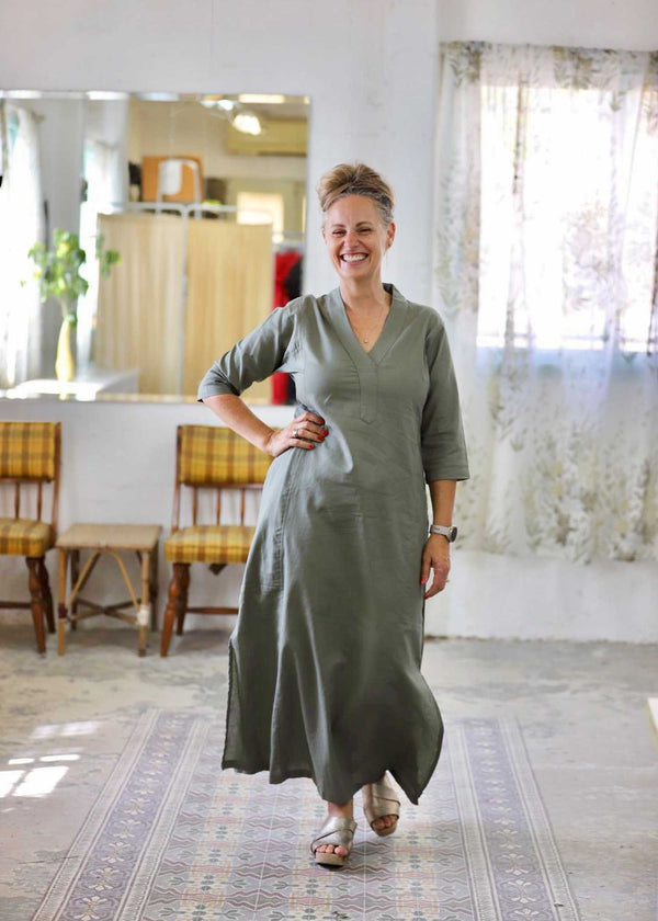 שמלת גלביה לנצח קלאסית | פשתן זית