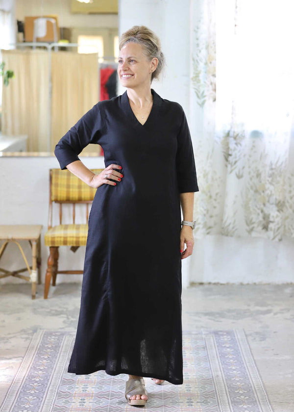 שמלת גלביה לנצח קלאסית | פשתן שחור