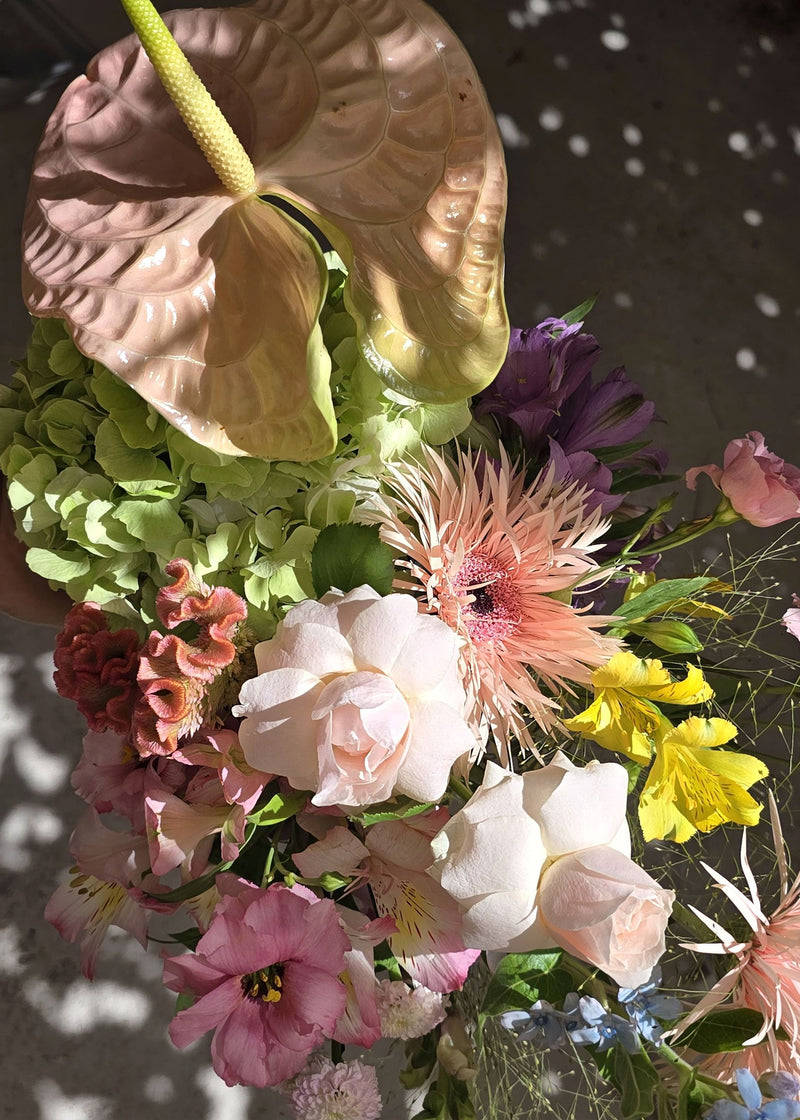 סדנת שזירת פרחים לעיצוב שולחן וואו | ביני בוקה + קרן שביט