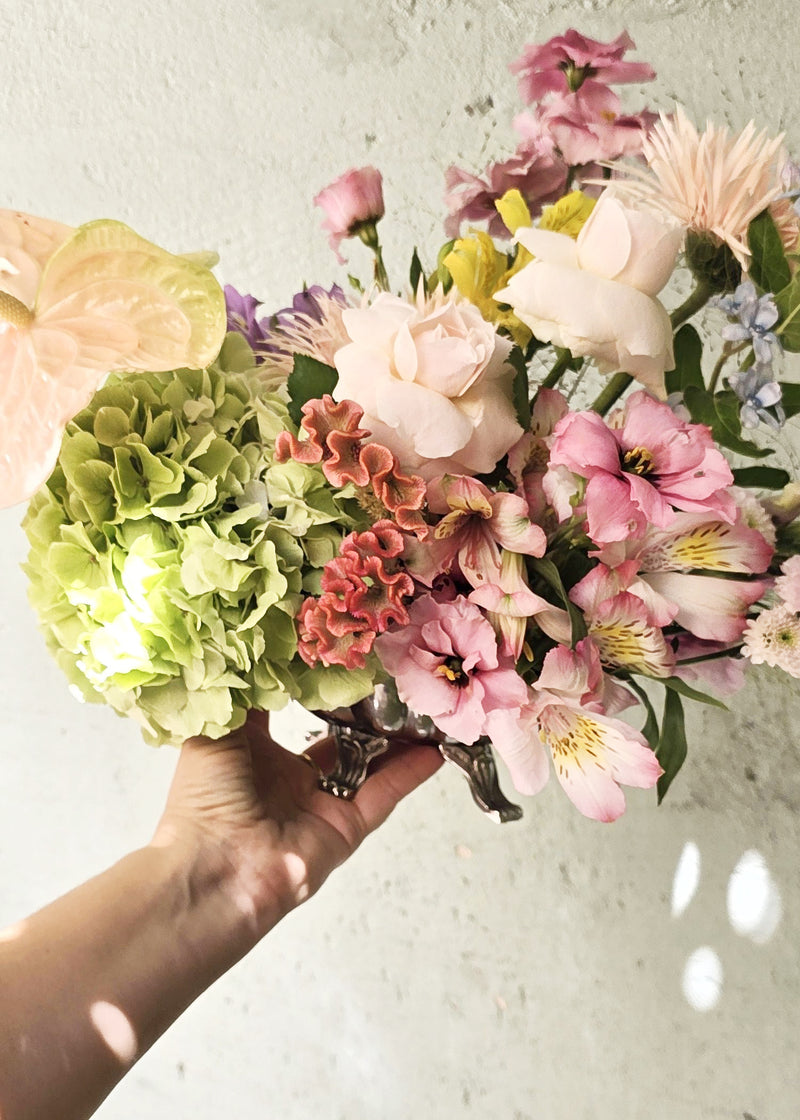 סדנת שזירת פרחים לעיצוב שולחן וואו | ביני בוקה + קרן שביט